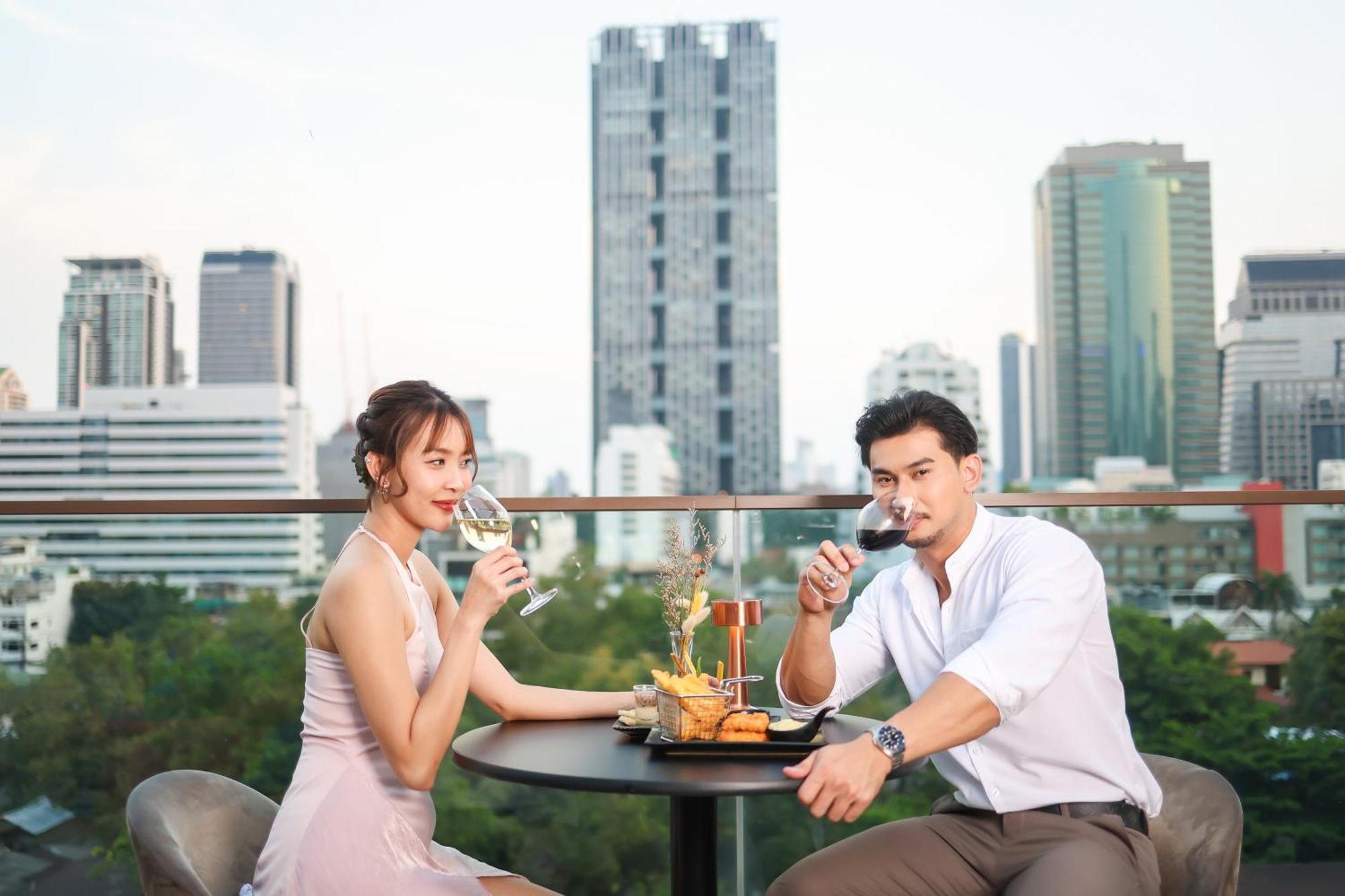 Отель Ibis Styles Bangkok Silom Экстерьер фото