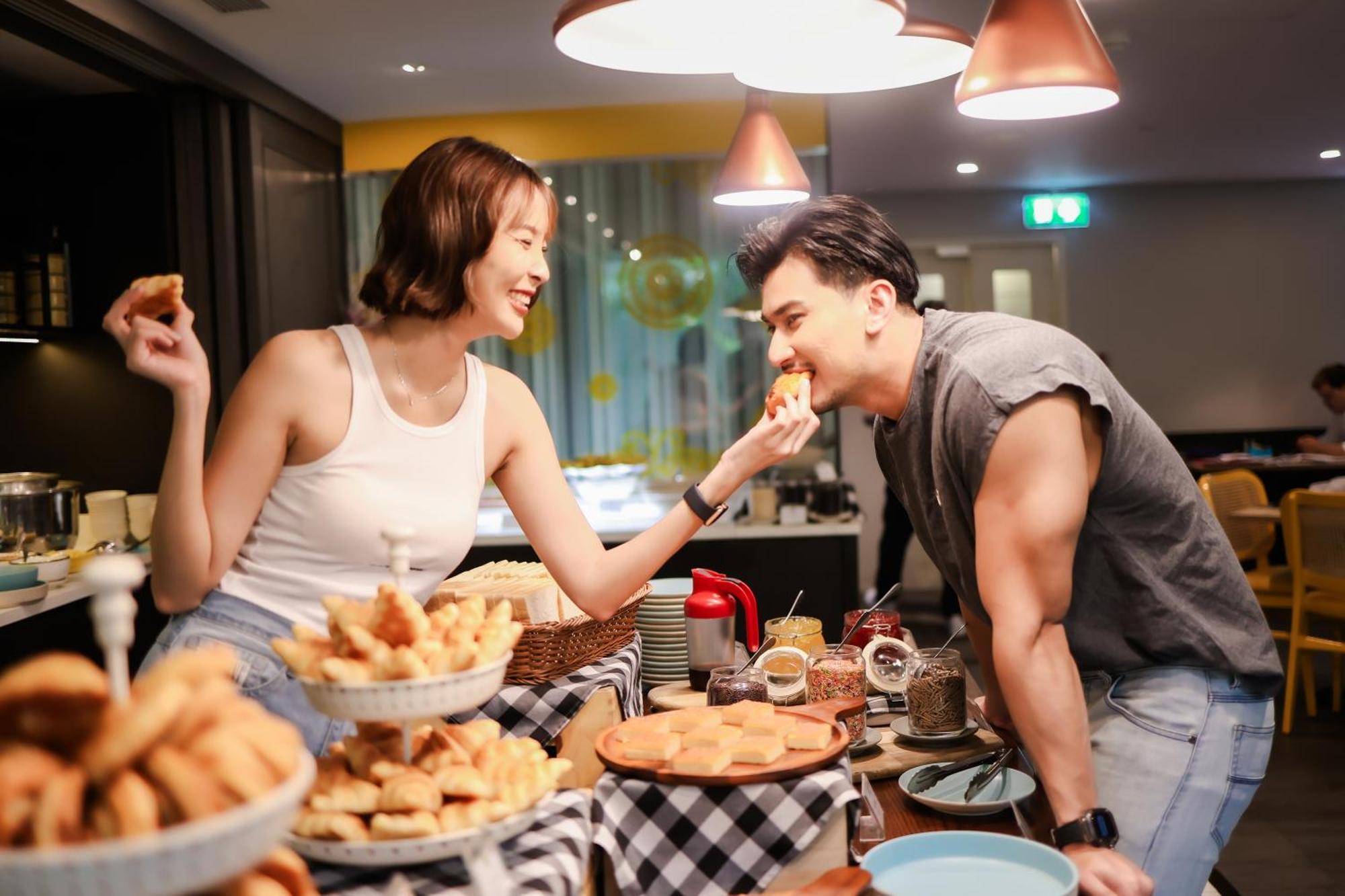 Отель Ibis Styles Bangkok Silom Экстерьер фото